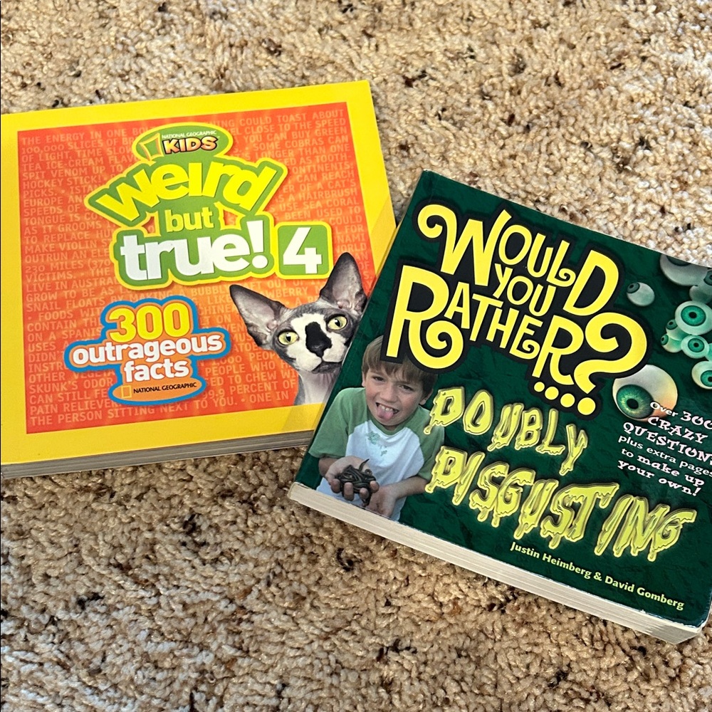 National Geographic Kids Fun Fact and Question Book Set - Orange and Green